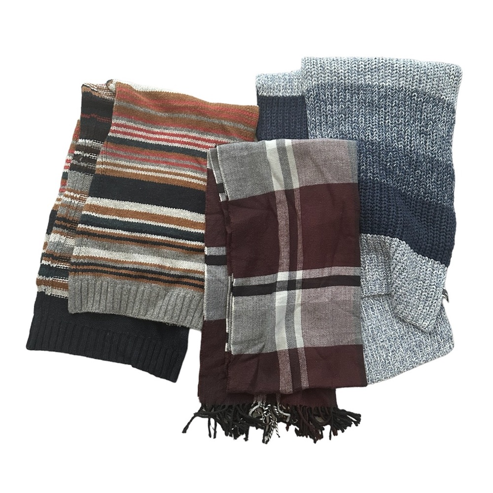 Lot of 3 scarves 🧣 different colors and patterns